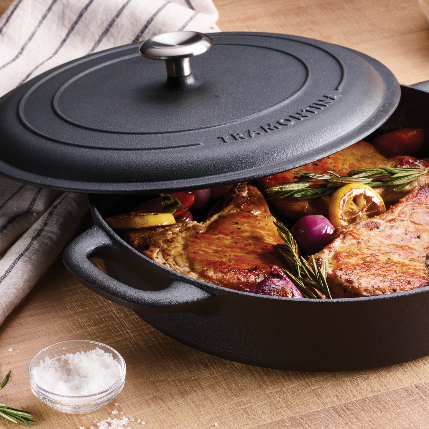 Tramontina 12.5-Inch Pre-Seasoned Cast Iron Covered Skillet