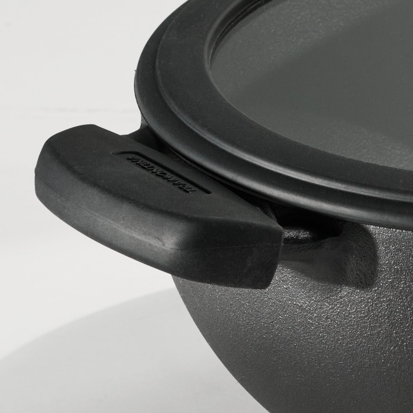 Tramontina Pre-Seasoned Cast Iron Cookware Set – 7 Qt Deep Kadai & 11" Flat Tawa